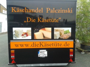 Käsehandel Palczinski Die Käsetüte Käseauswahl Marktwagen Heck